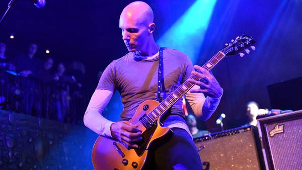 A Perfect Circle's Billy Howerdel releases new solo song "Beautiful Mistake"